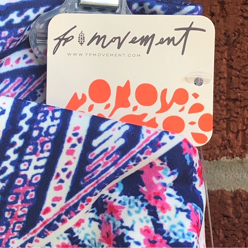 Free People Movement Ashford High Rise Lose Control Leggings Sz M —#038 - Picture 8 of 16